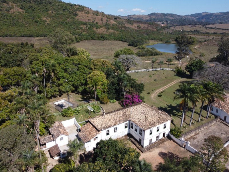 Fazenda - Venda - Zona Rural - Cludio - MG