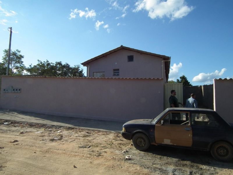 Casa Geminada - Venda - Dumaville - Esmeraldas - MG